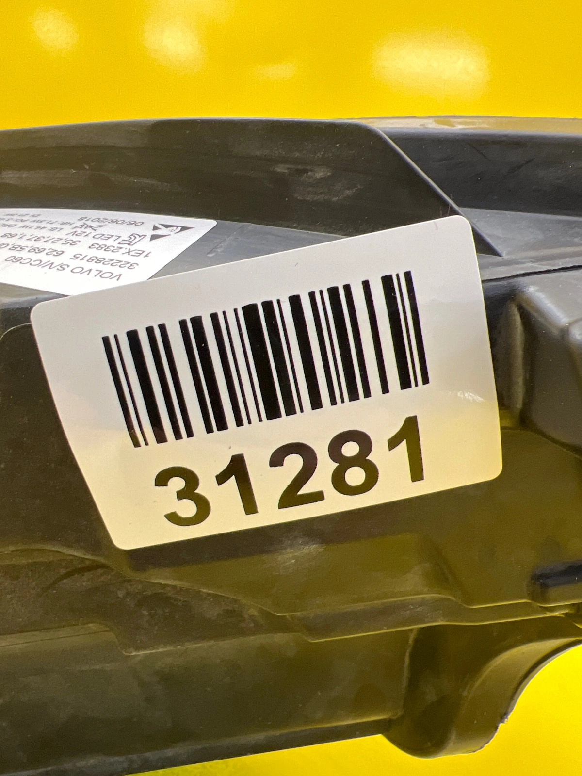 Phare gauche Volvo S60 V60 Mid Led 32228815 Autolamps 3 Phare gauche Volvo S60 V60 Mid Led 32228815