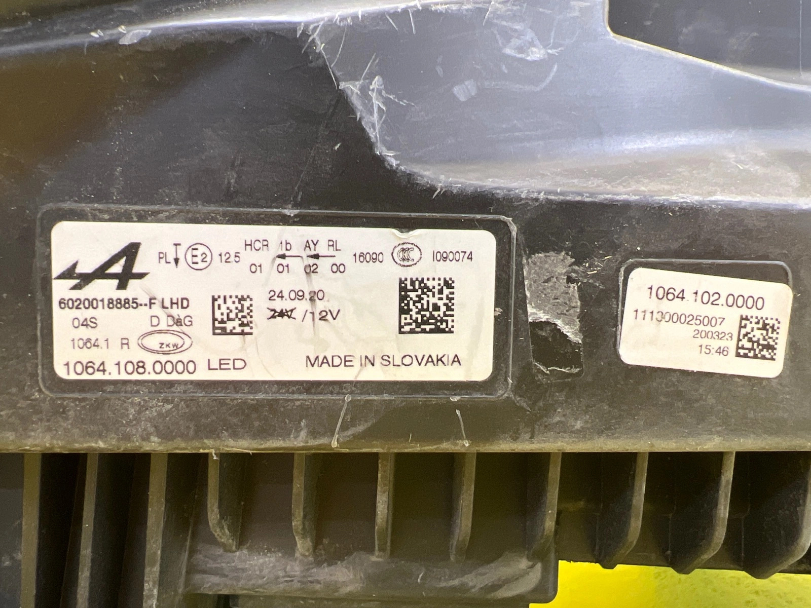 Phare avant droit Renault Alpine A110 Led 6020018885-F Autolamps 3 Phare avant droit Renault Alpine A110 Led 6020018885-F