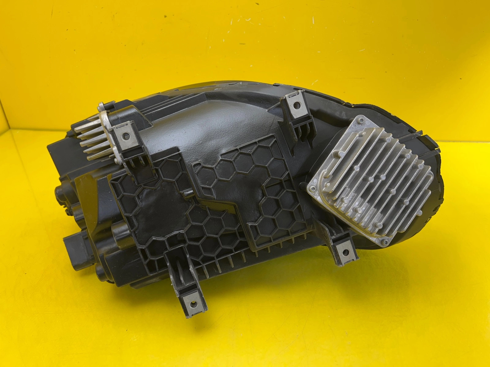 Phare avant droit Renault Alpine A110 Led 6020018885-F Autolamps 4 Phare avant droit Renault Alpine A110 Led 6020018885-F